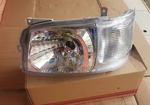 Headlights Lamps Hiace 2005