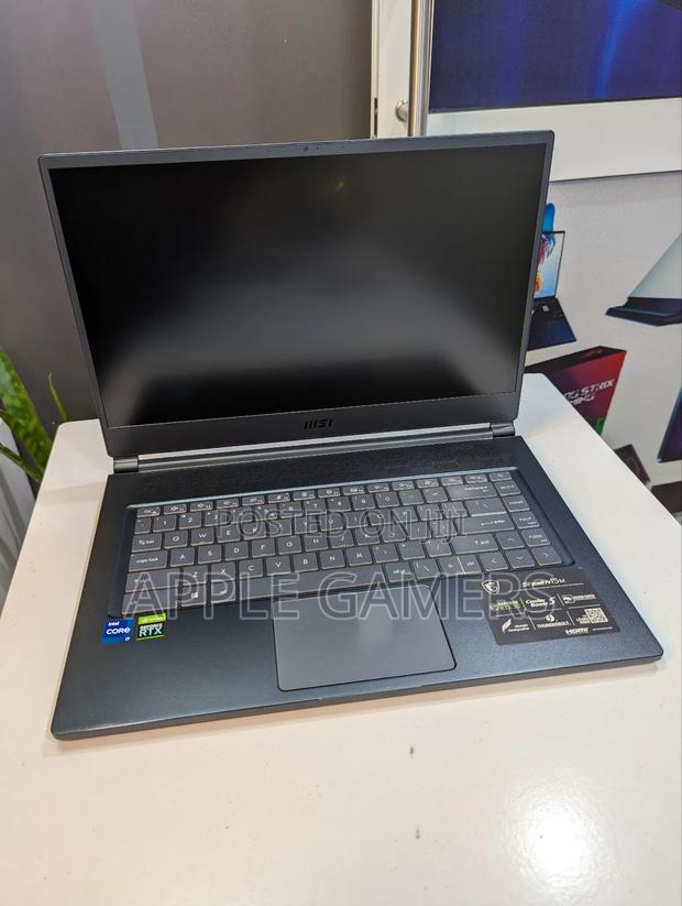 Laptop MSI 32GB Nvidia SSD 1T - main view