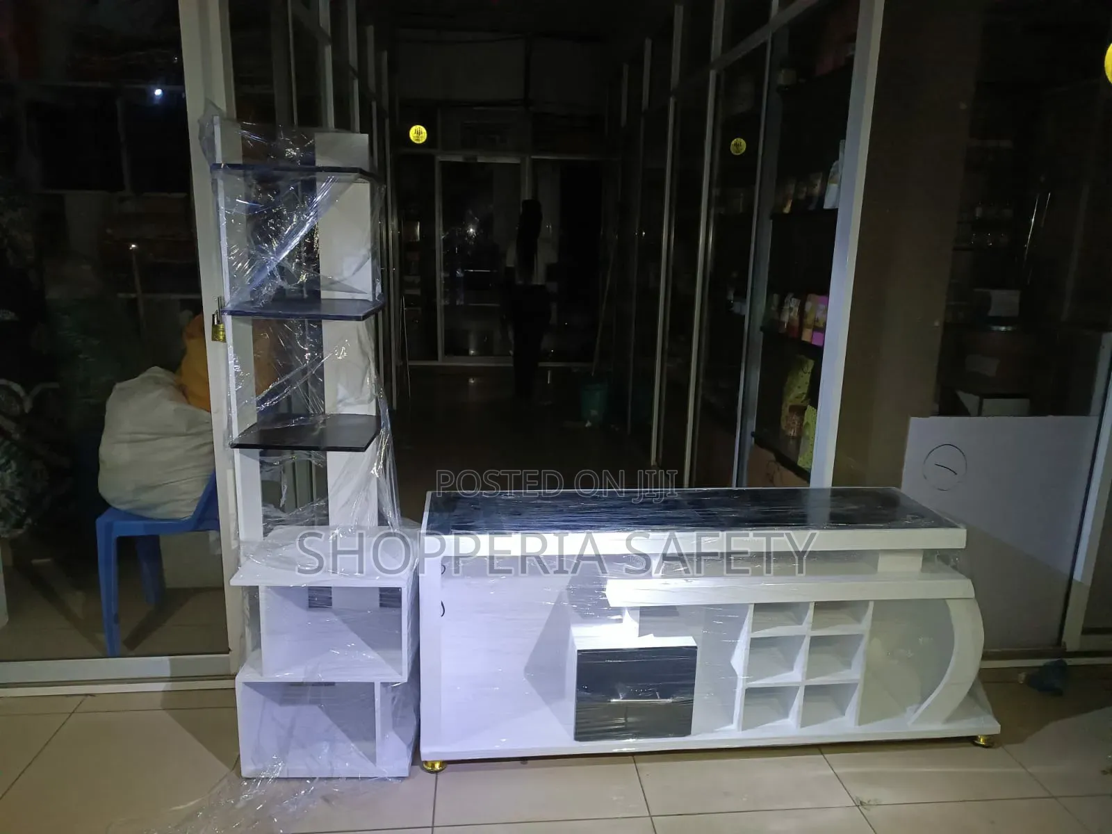 Tv Stand With a Side Stand