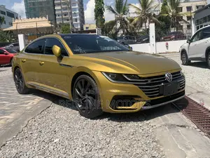 Volkswagen Arteon 2019 Gold