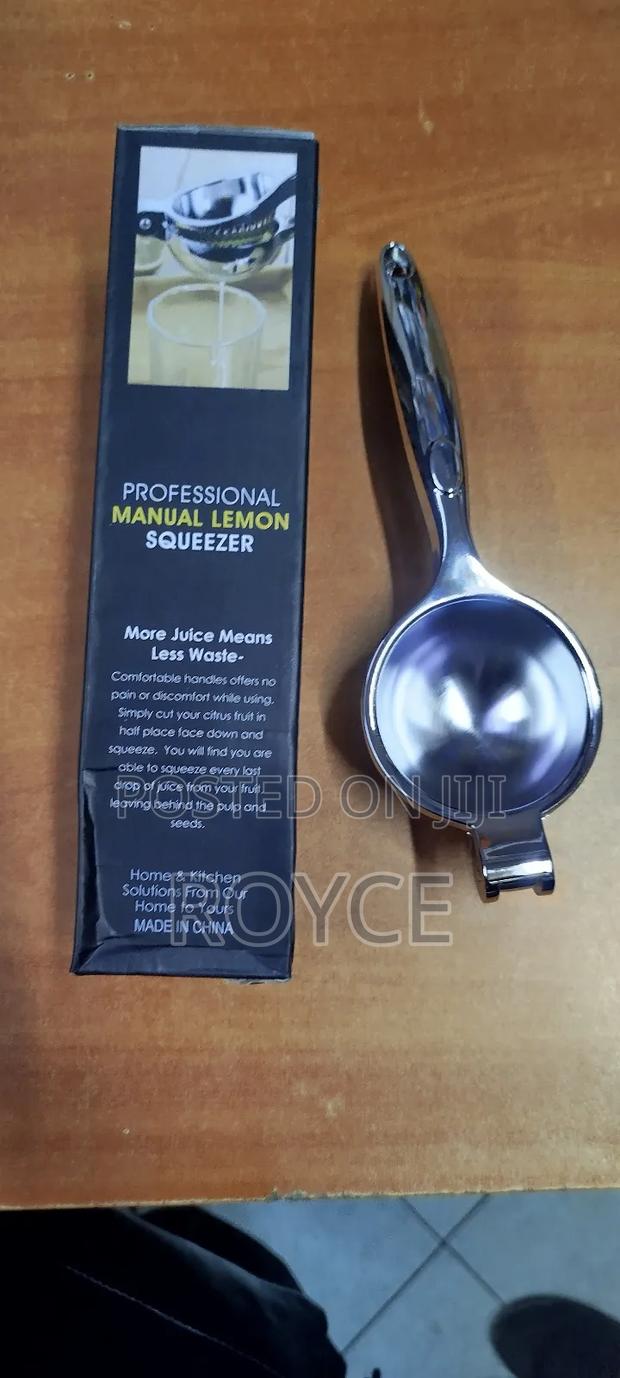 Professional Heavy Duty Lemon Squeezer