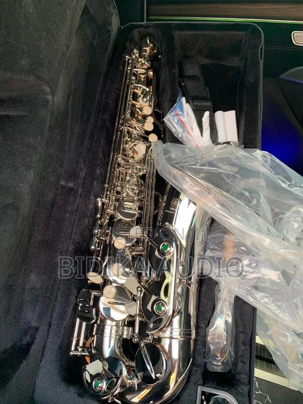 Yamaha Alto Saxophone - thumbnail 3