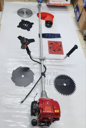 4 Stroke Brushcutter/Grasscutter With 8 Blades
