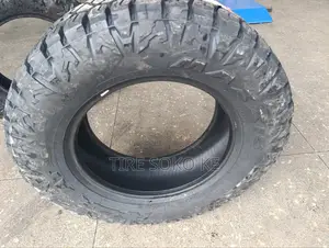 265/65r17 Maxxis Razr A.T811