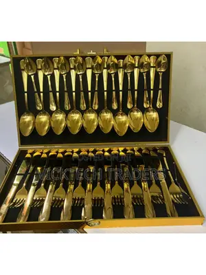 36pcs Briefcase Cutlery Set,Gold Colour