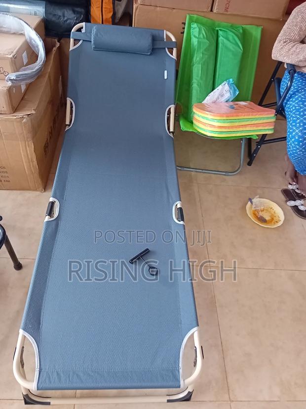 Top Quality Outdoor Foldable Bed - main view