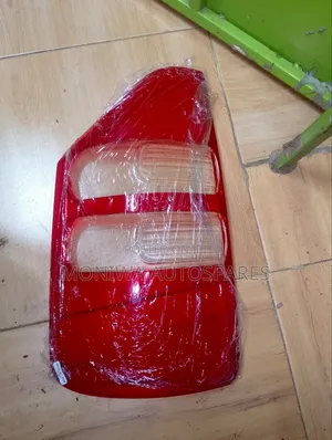 Tail Lamp/Light Lens Toyota Noah