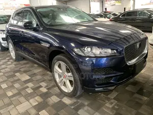 Jaguar F-Pace 20d Prestige 2017 Blue