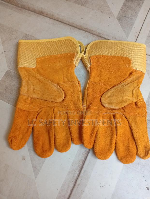 Leather Gloves - thumbnail 2