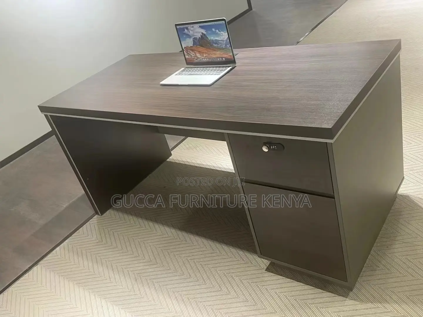 Office Tables:1400mm Strong Wooden Executive Office Desk