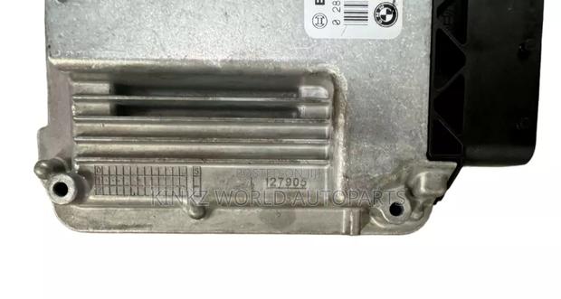 BMW E90 E91 E92 E93 Engine Control Unit Ecu Dde 13618512047 - thumbnail 4