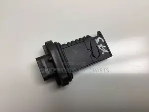 BMW F20 F30 F36 Air Mass Flow Sensor N47 Engine 8506408 1