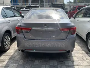 Toyota Mark X 2.5 RWD 2017 Silver