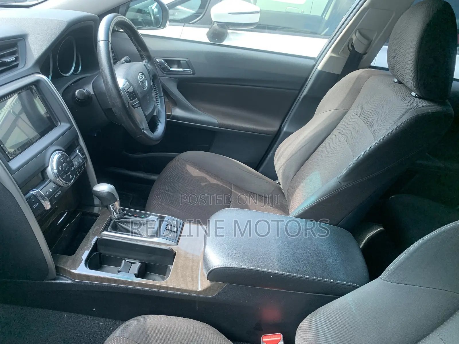 Toyota Mark X 2.5 RWD 2017 Silver