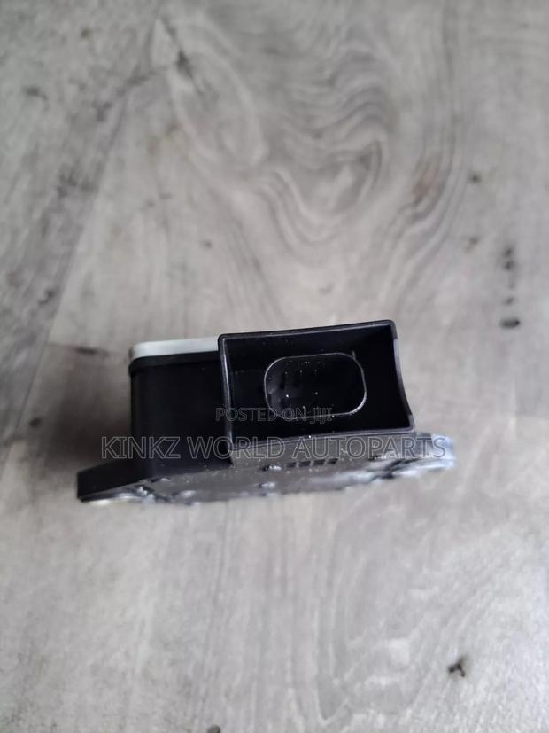 BMW X5 E70 X6 E71 Oem Speed Yaw Rate Sensor 6774602 - thumbnail 2