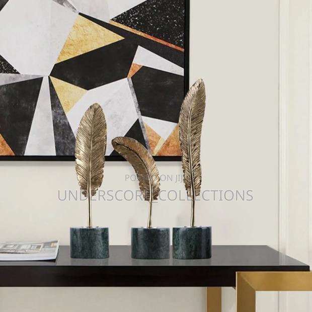 Golden Copper Feather Decor