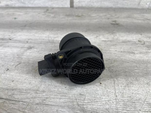 BMW E46 E81 E87 E87N E90 Hot-Film Air Mass Meter 7566986
