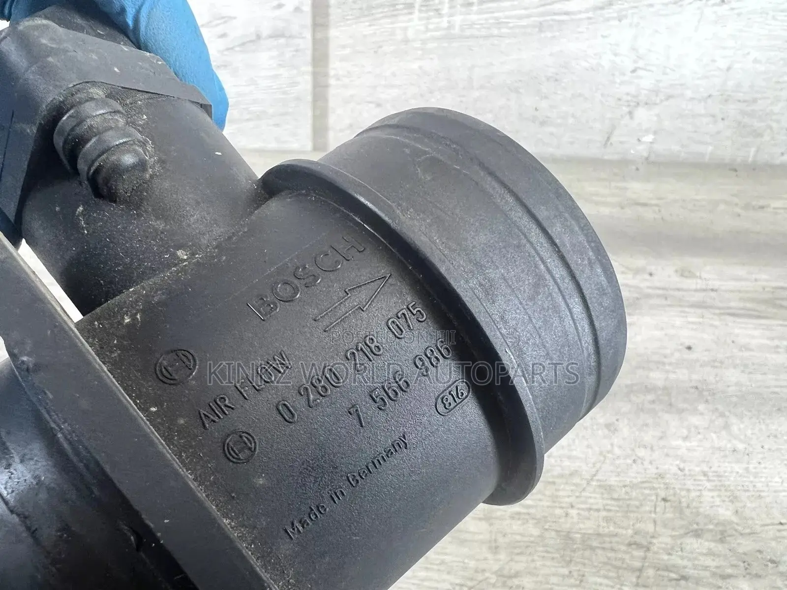 BMW E46 E81 E87 E87N E90 Hot-Film Air Mass Meter 7566986