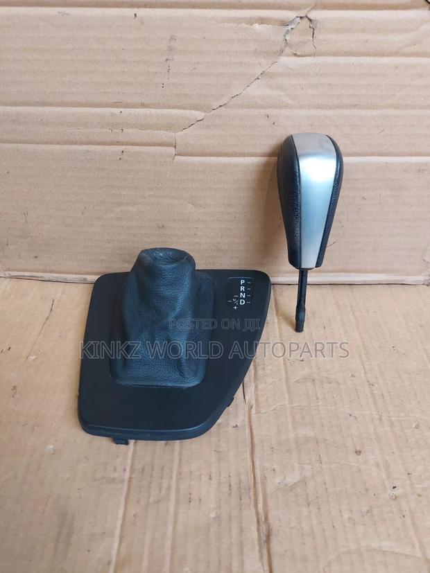 BMW E90 E91 E92 Auto Gear Stick Surround LED Display - thumbnail 2