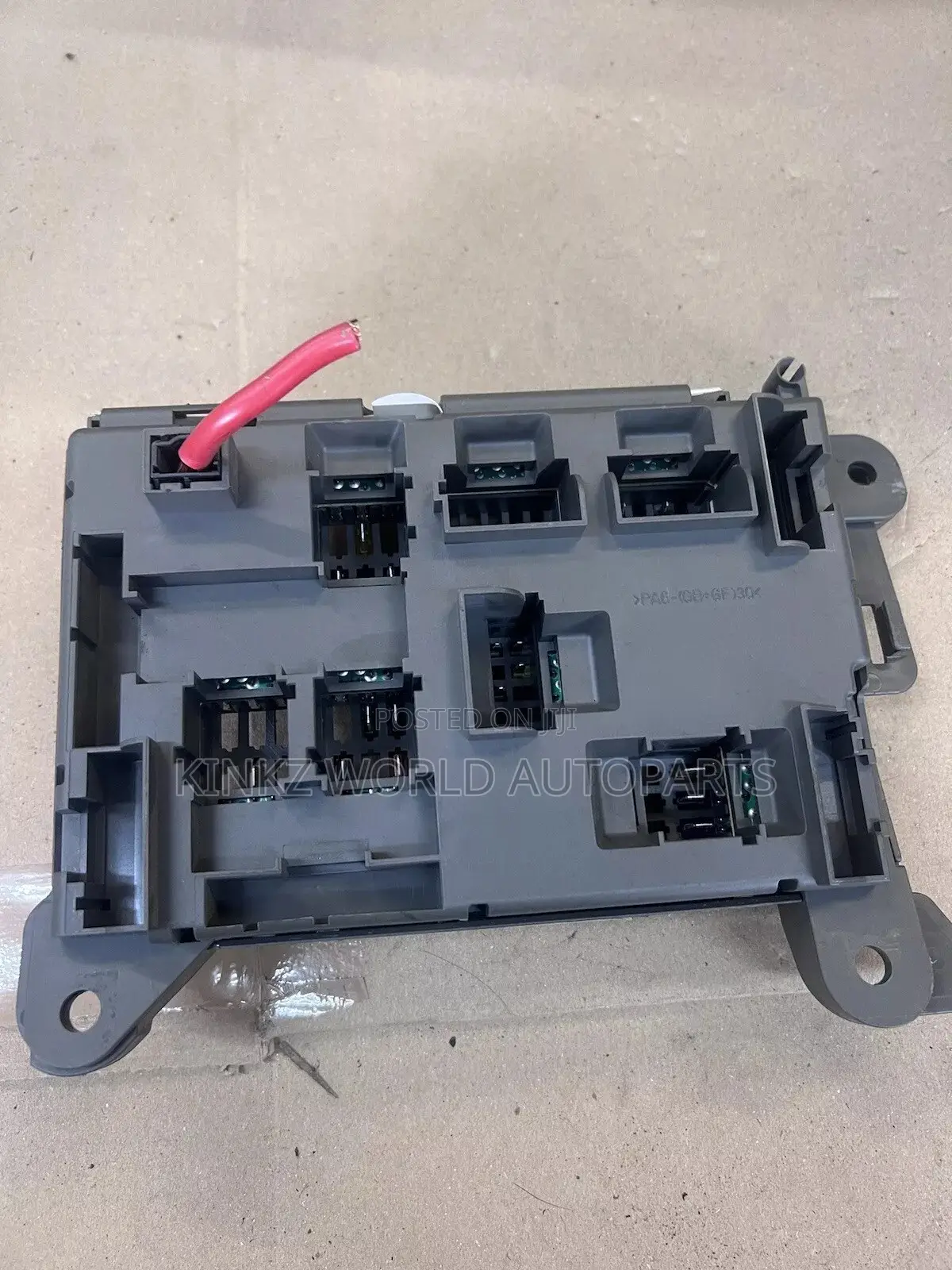 BMW X5 X6 Series E70 E71 Power Distribution Fuse Box 6931687