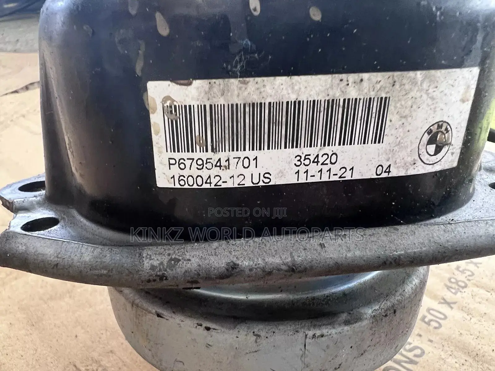 BMW X5 E70 Engine Mount Front Left Passenger 679541701 2012
