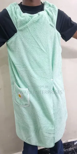 Green Wearable Towel