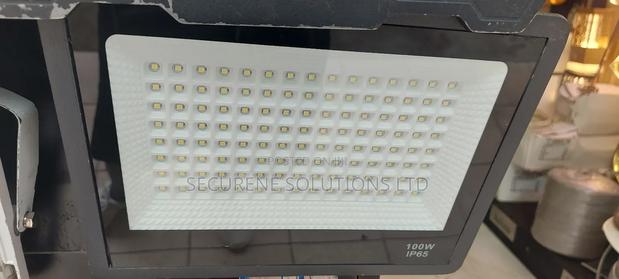 100 Watt Ip65 Flood Light - thumbnail 2