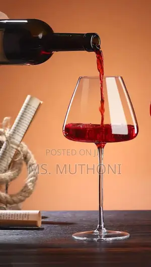 Custom Hand Blown Crystal Stemmed Wine Glass