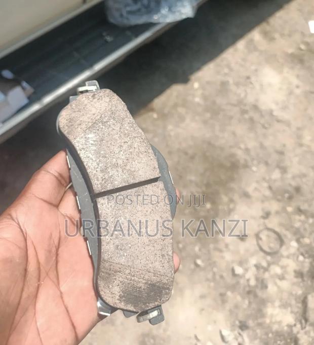 Ford Everest Rear Brake Pad - thumbnail 2
