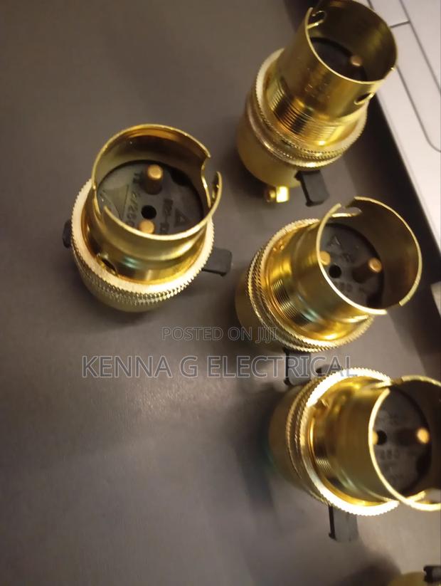 Vintage Light Bulb Holder Screw Type Brass Holder