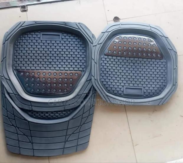 Grey 5pc Deep Dish Mud/Dust Floor Mats - main view