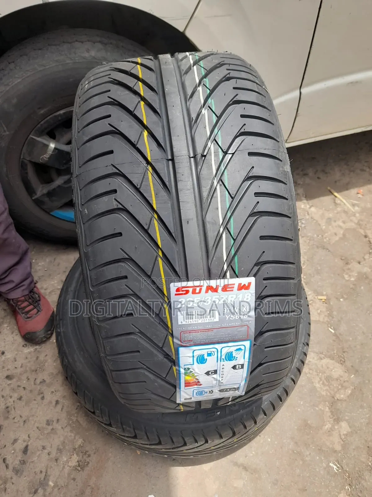 265/35r18 Sunew Tyres Brand New