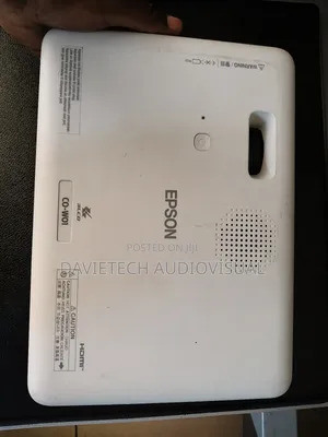 Exuk W01 Projector