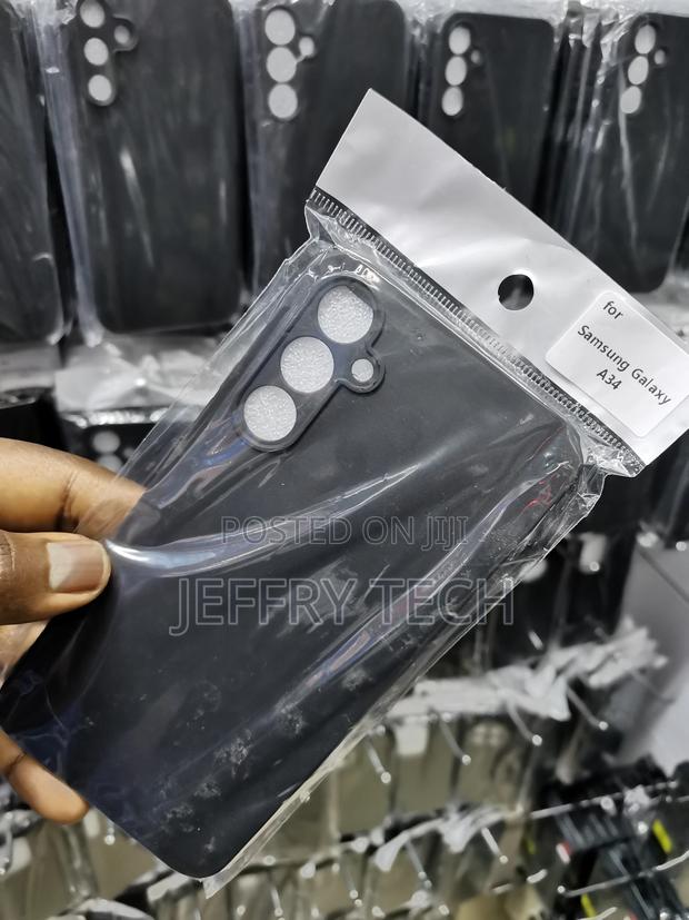 Samsung Galaxy A34 Soft Silicon Shockproof Back Case - thumbnail 3