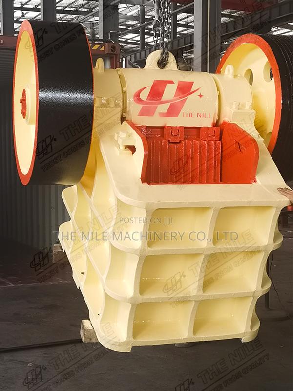 Jaw Crusher for Primary Stone Crushing Stage - main view