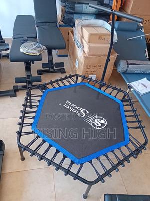 Great Hexagonal Mini-Trampoline - thumbnail 2