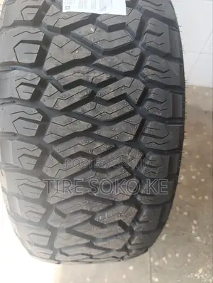 265/55r19 Maxxis Razr A.T811