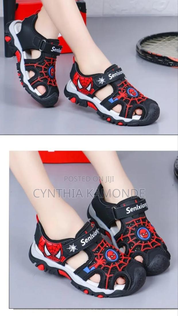 Boys Spiderman Open Shoes Black and Blue - thumbnail 5