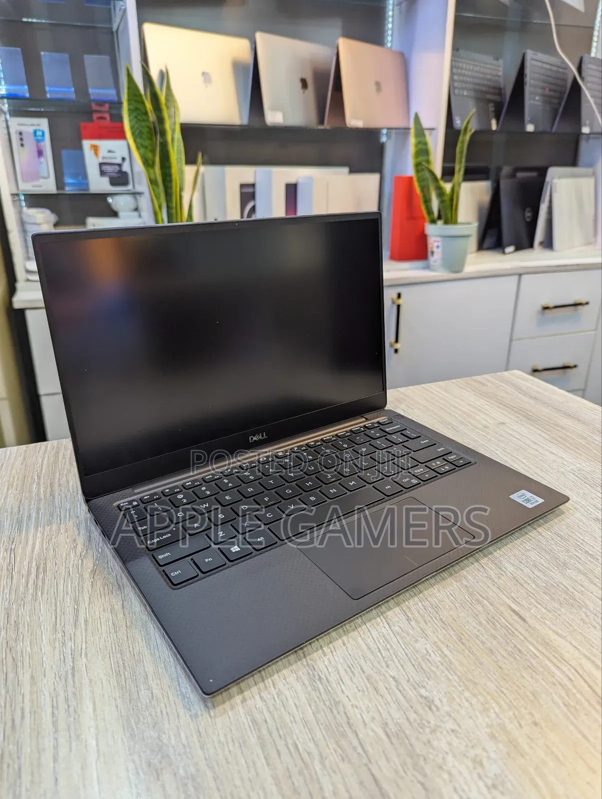 Laptop Dell Latitude 7390 16GB Intel Core I7 SSD 1T
