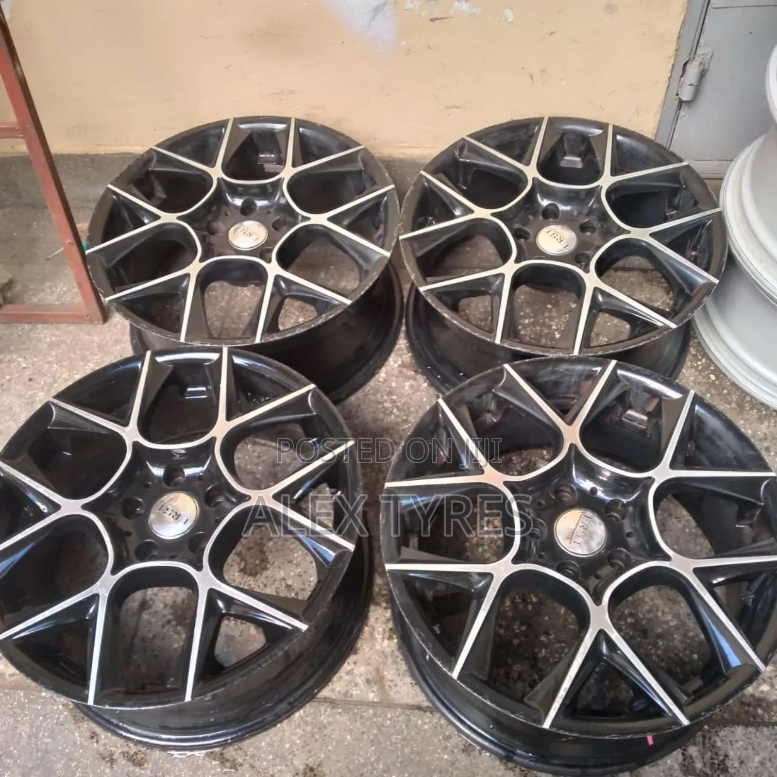 Size 18 Inches Crown Mark X Harrier Sport Rims Set