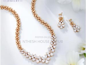 Statement Occasional Jewelry Set Gold Colour