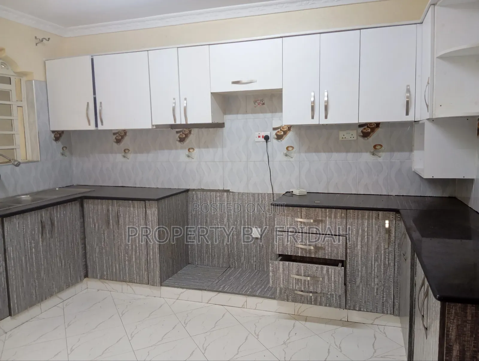 5bdrm Maisonette in Kitengela for rent