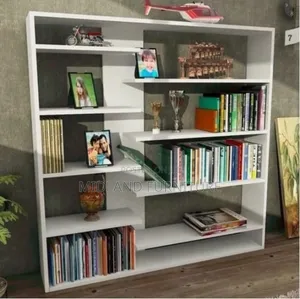 Bookcase / Bookshelf / Bookrack