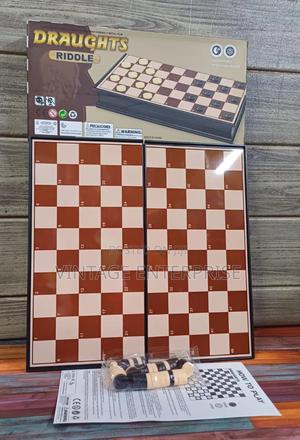 *Draught Game Board - main view