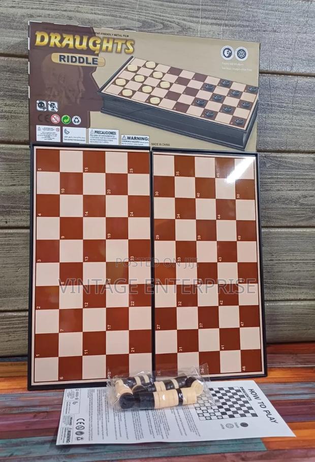 *Draught Game Board
