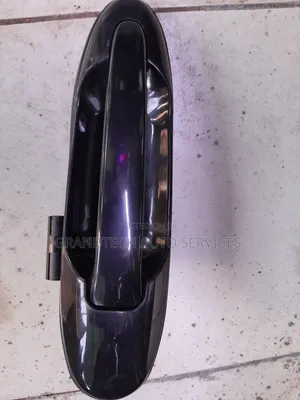 Toyota Landcruiser 100 Series Door Handle Stock Available