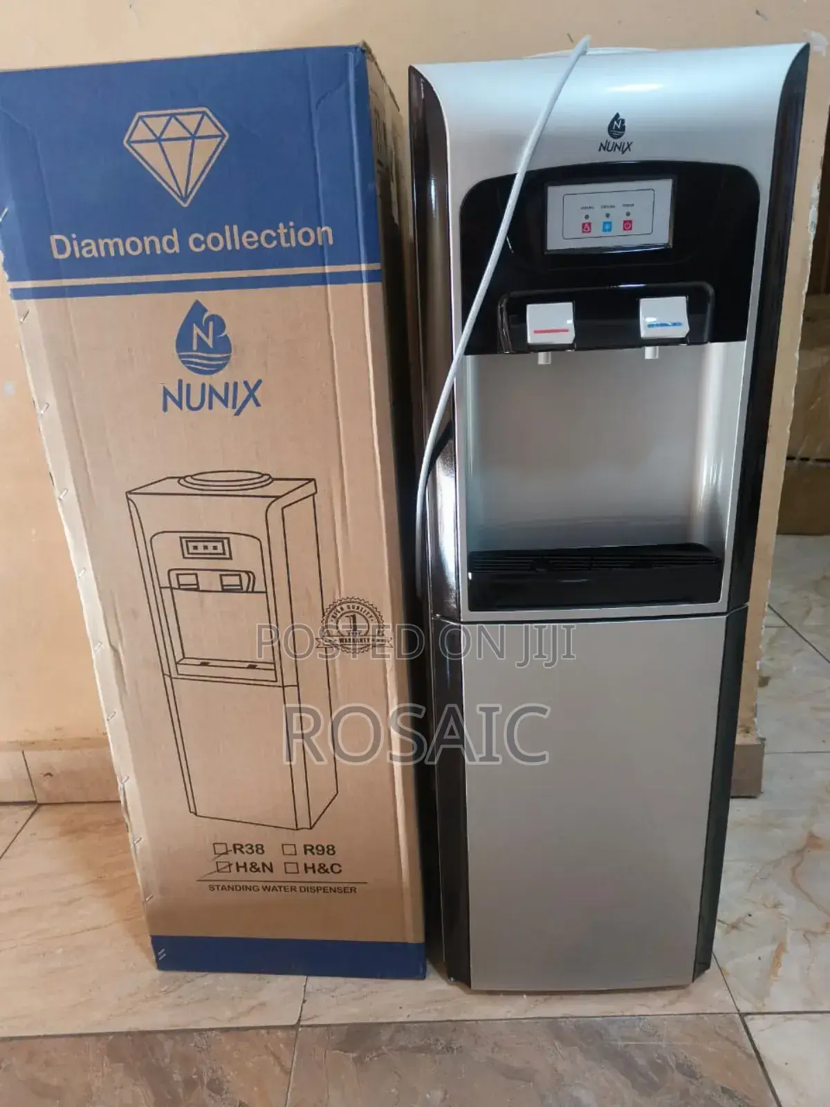 Nunix R38 Hot and Normal Dispenser