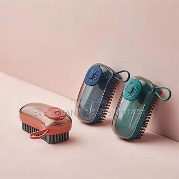 Cleaning Bristle Brush