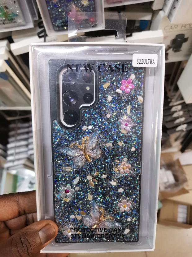 Samsung Galaxy S23 Ultra Glitter Butterfly Phone Case-Black - main view