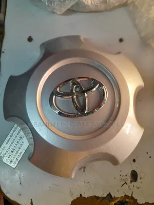Landcruiser 200 Series Wheel Hub Cap